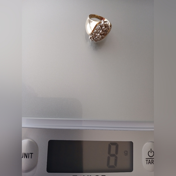 Chunky 14k gold ring with real diamonds - Picture 6 of 6